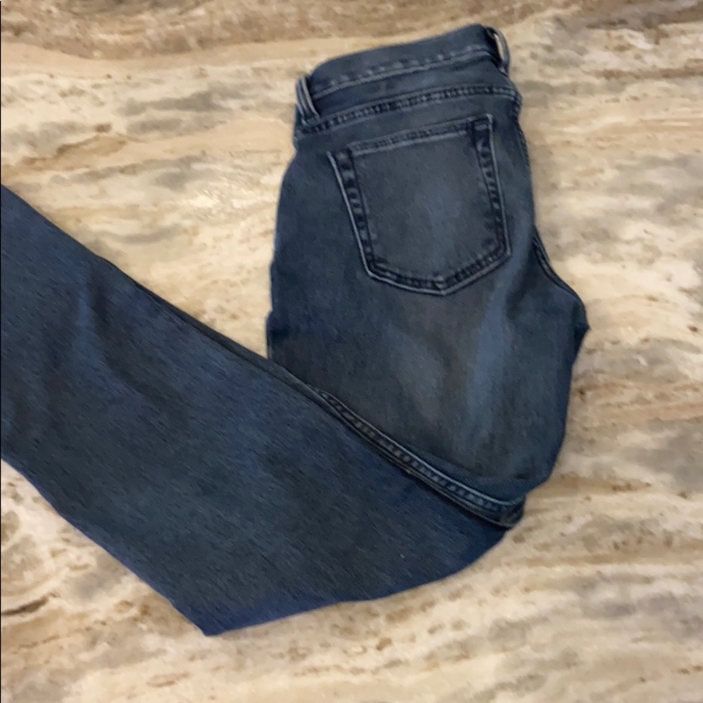 Slim Men’s Marc Anthony Dark wash jeans.  29x30.
